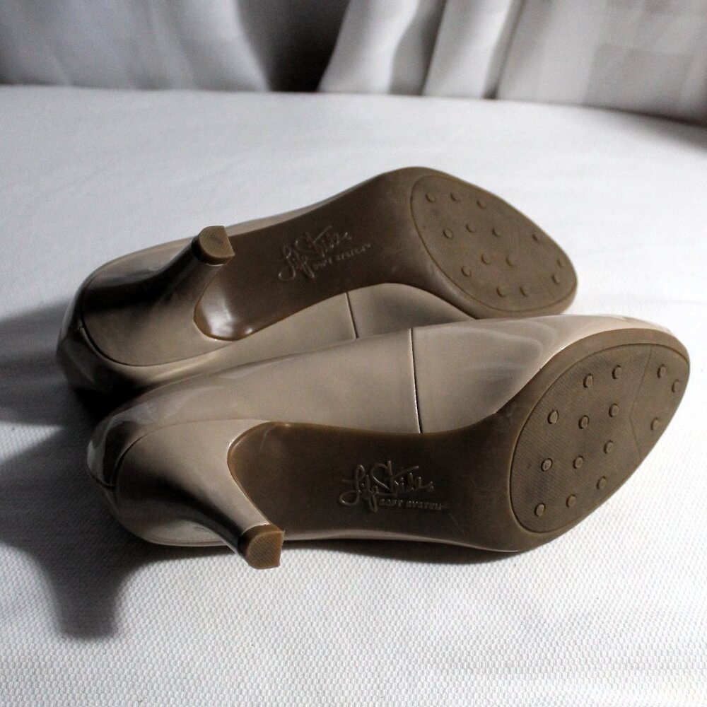 Life Stride Parigi Beige Patent Pumps, 9.5M, EUC - Picture 7 of 7